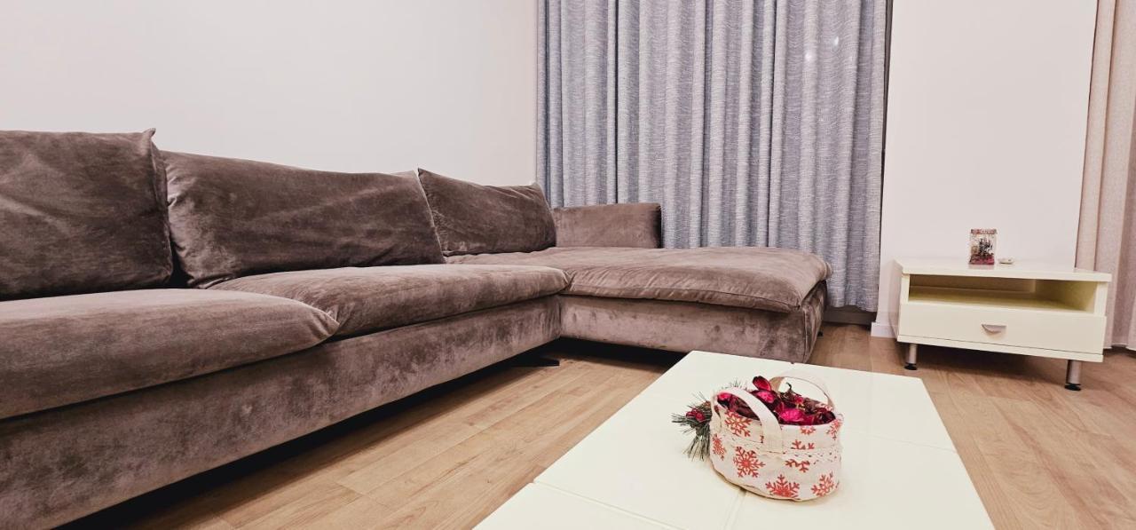 Discover Tirana From Our 3-Room Apartment With Free Parking-Komuna E Parisit Buitenkant foto